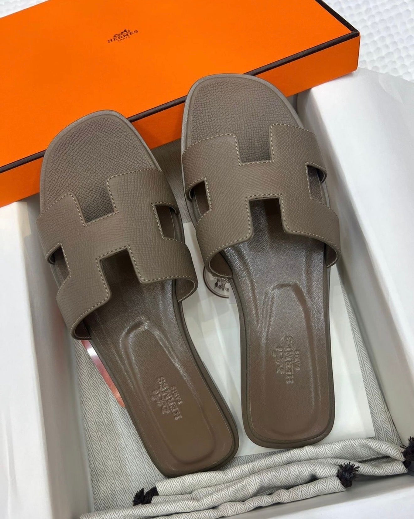 H Oran taupe sandals