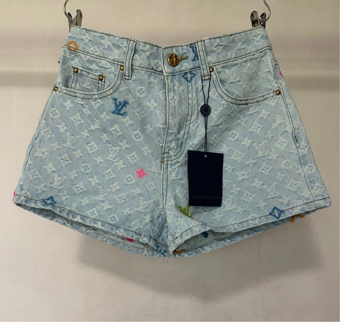 SHORT EN JEAN MONOGRAMMÉ