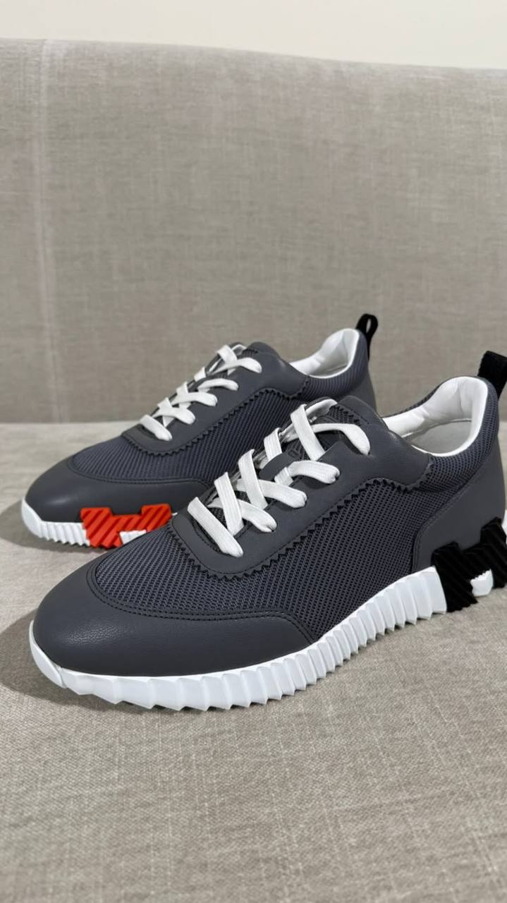 Hermès Bouncing Sneaker - Gris Foncé - NV WARDROBE