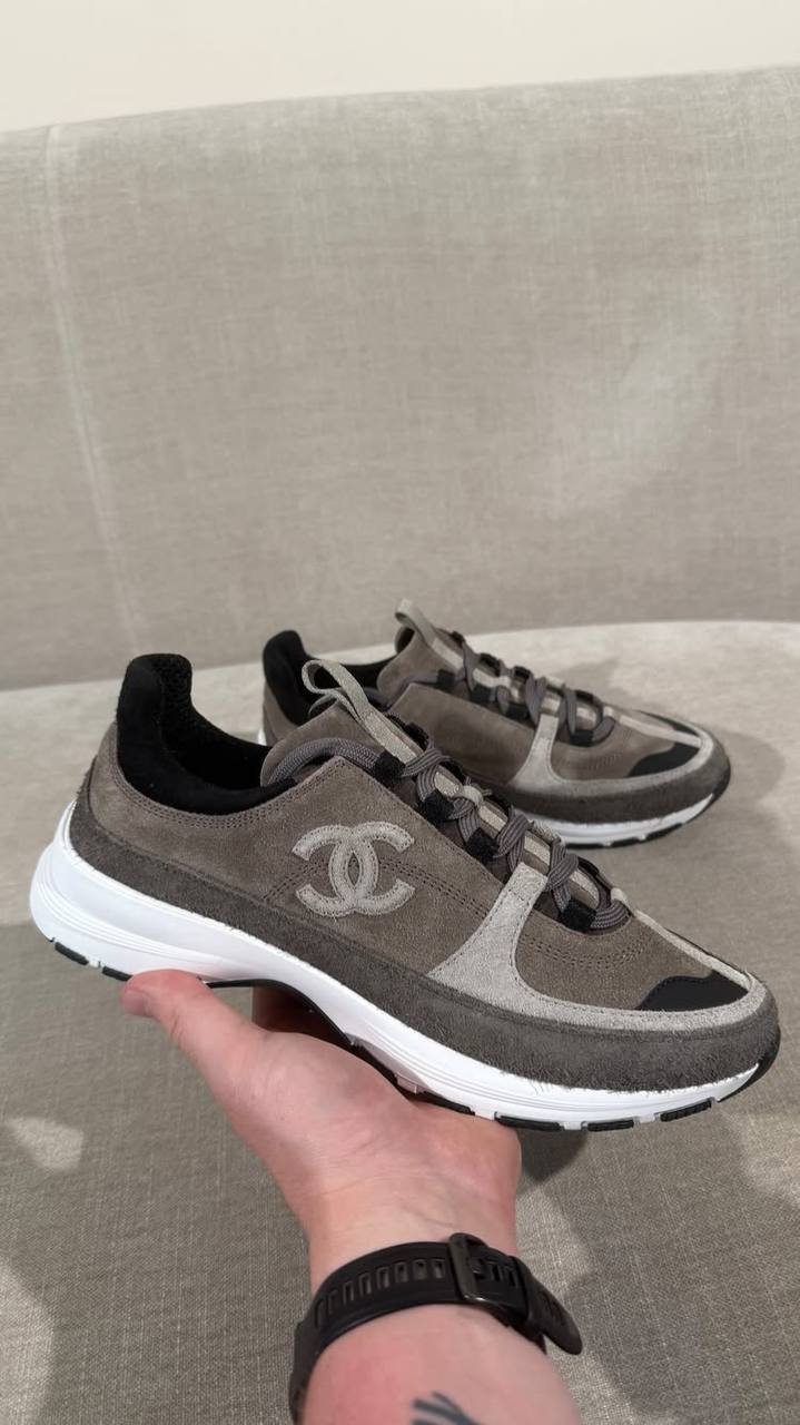 Chanel Sneaker Grey/White/Black