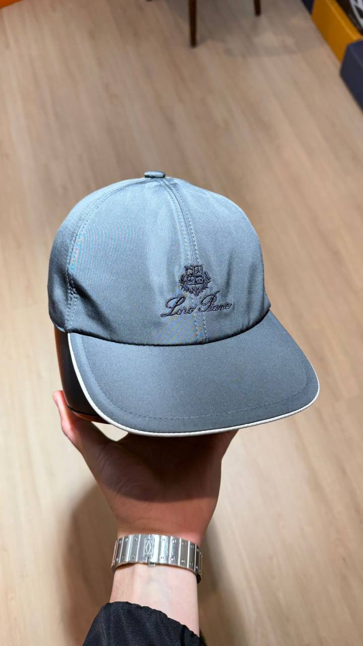Loro Piana Cap Staalblauw