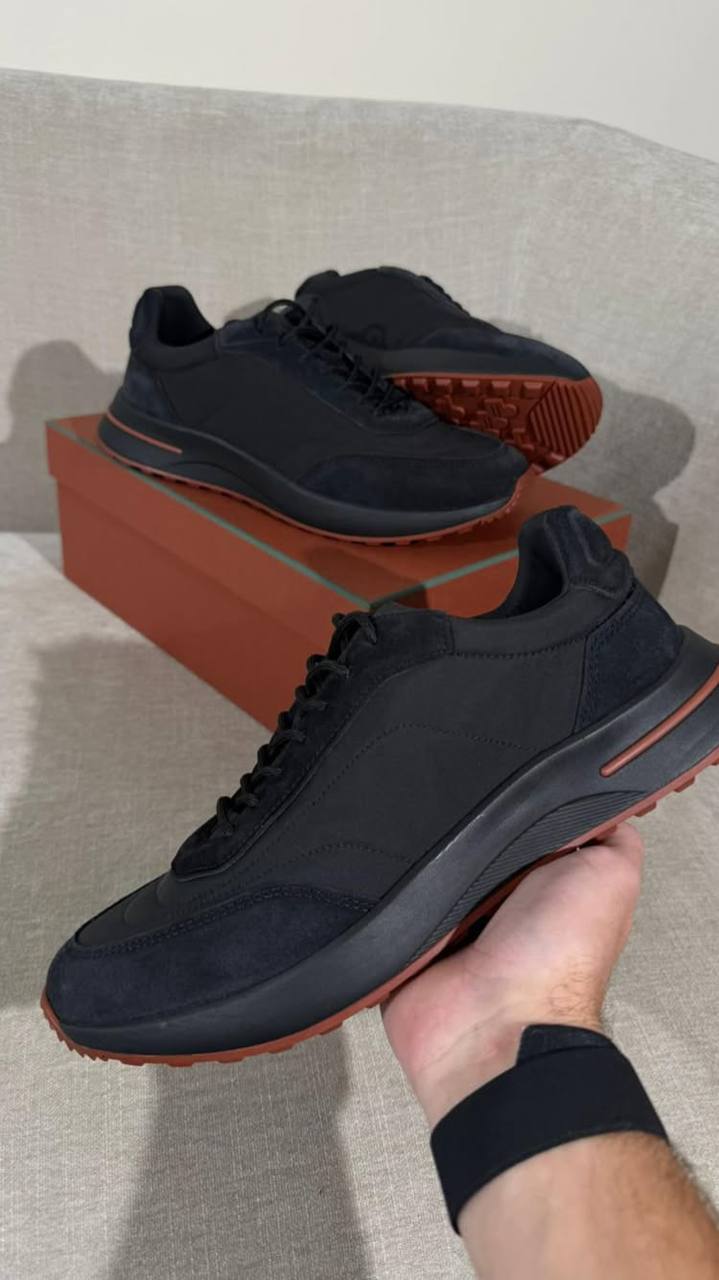 Loro Piana Week-End Walk