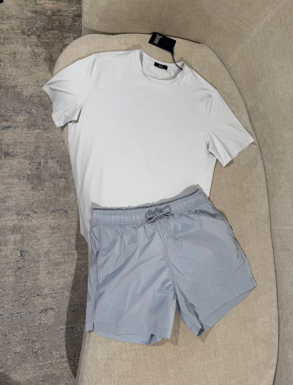 Set Herno T-shirt Wit + Korte broek Grijs