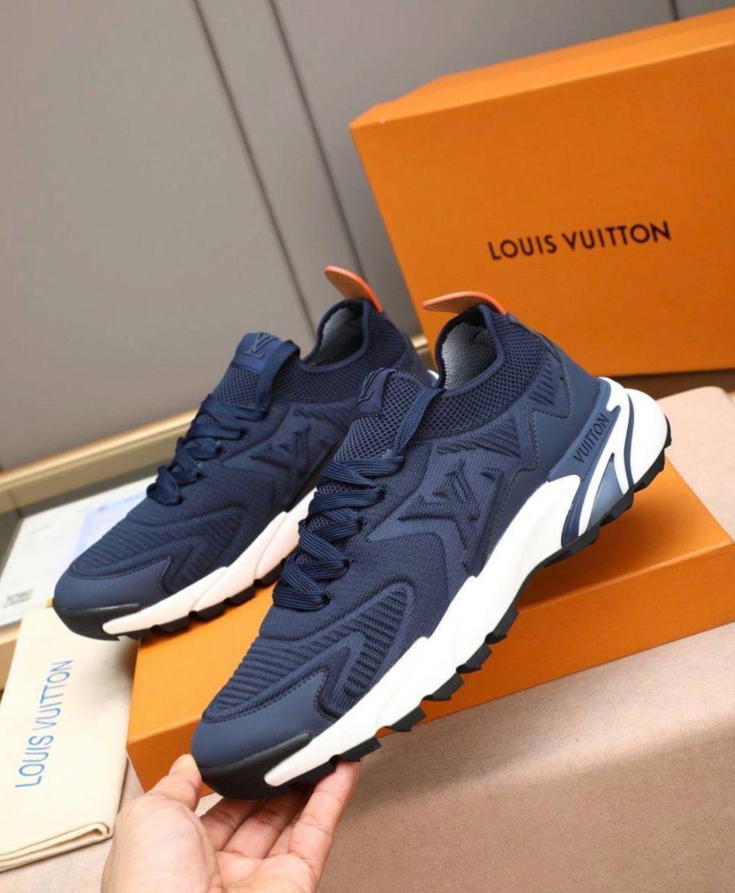 Louis Vuitton Tactic