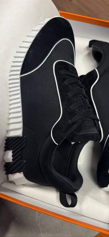 Hermès Sneaker Noir/Blanc Suède