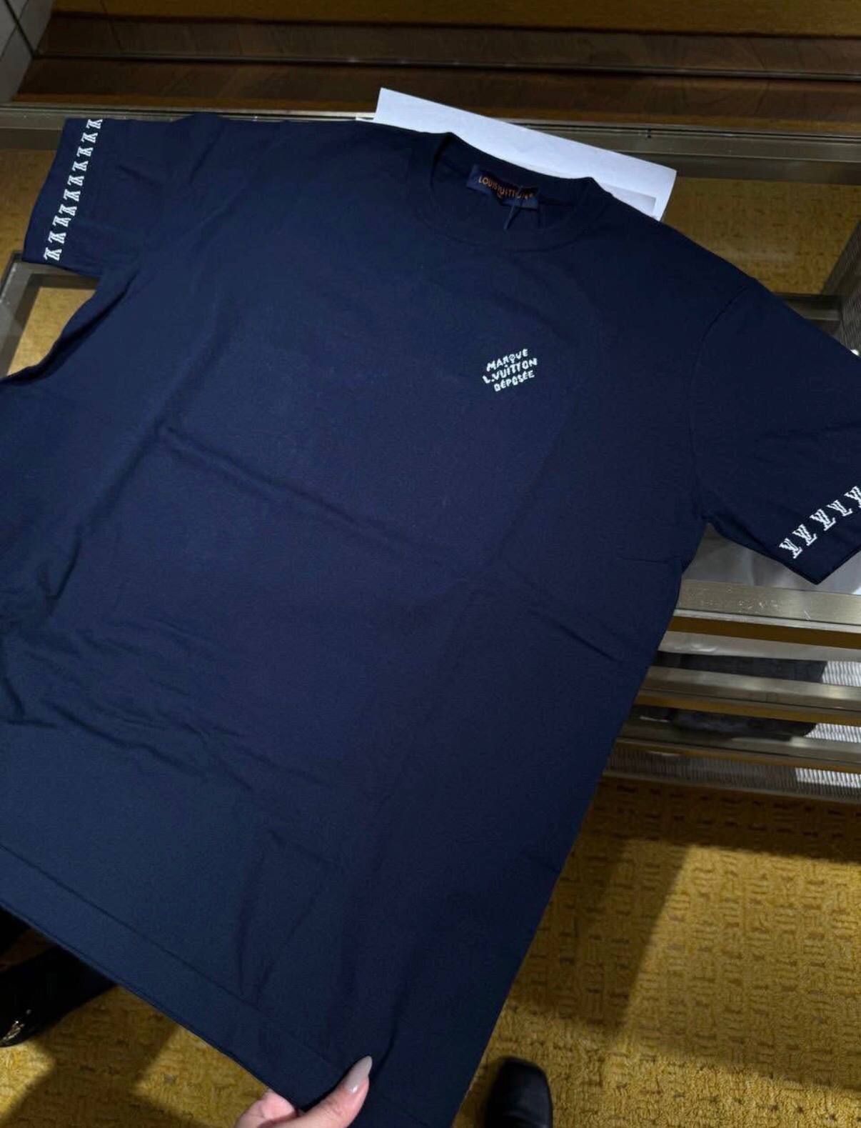 T-SHIRT LV NAVY BLUE - NV WARDROBE