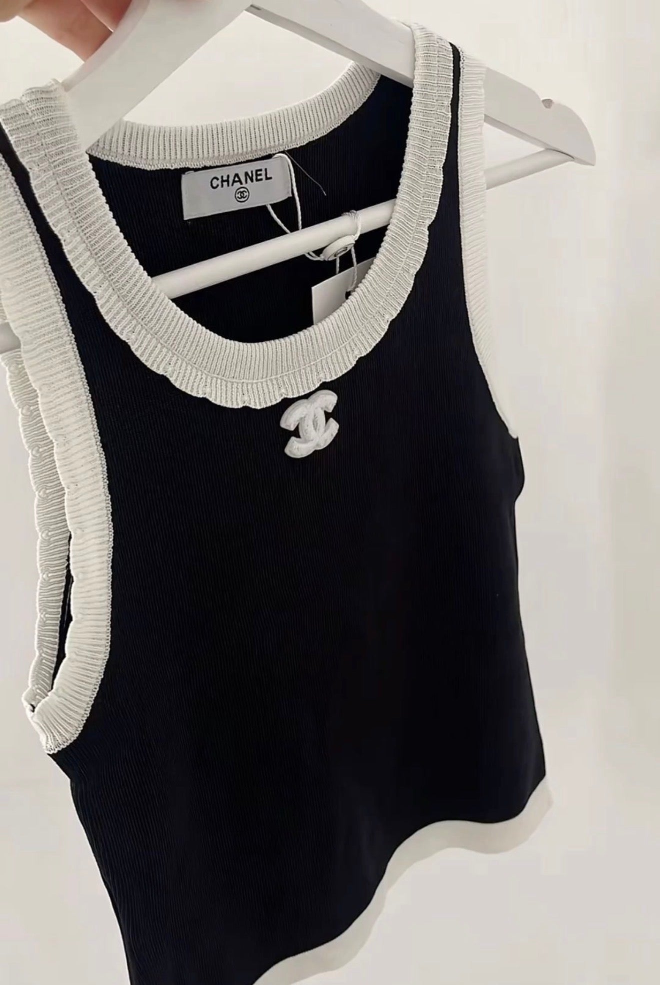 CECILE ZWARTE TOP