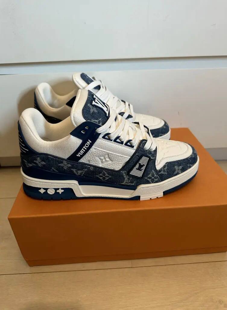 Louis Vuitton Trainers Blue/White