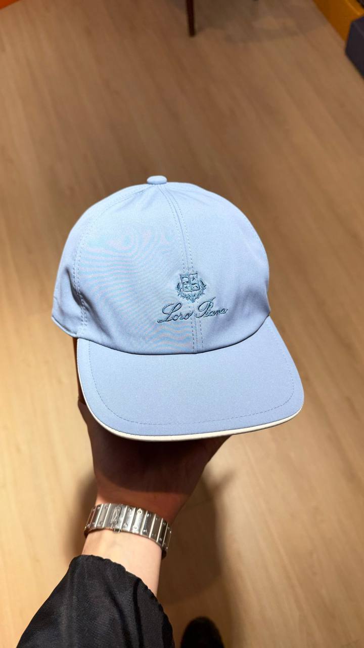 Loro Piana Casquette Bleu Ciel